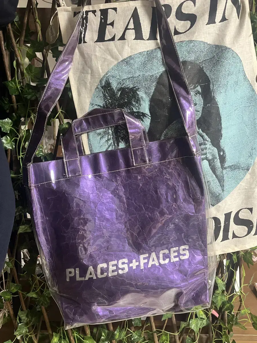 Places+faces 플플페 pvc백